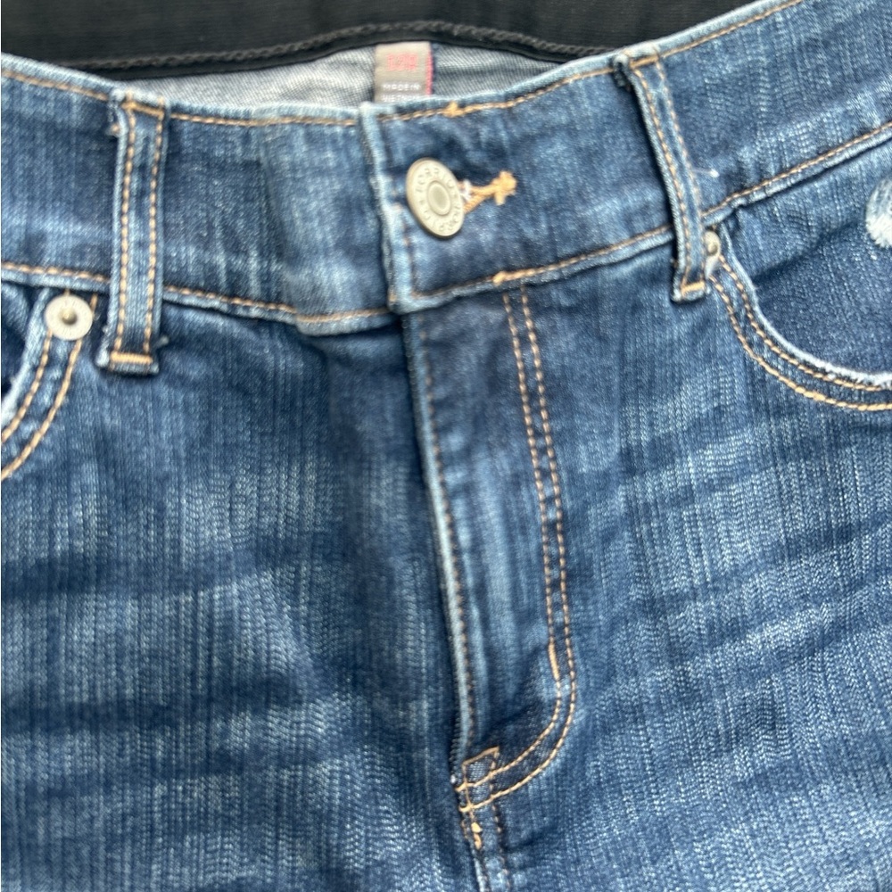 torrid Bombshell Distressed Skinny Jeans - Picture 6 of 9